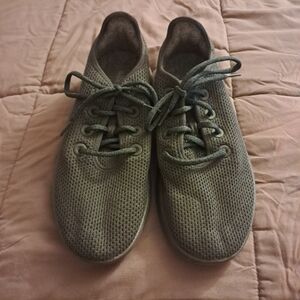 Allbirds Sneakers Men's 10 Gray Tree Runners Athletic Sustainable Eco Free